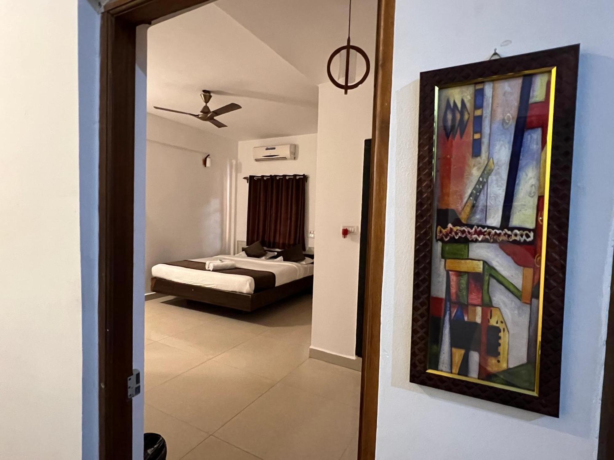 Aura Rooms & Swimming Pool, Calangute Exterior foto